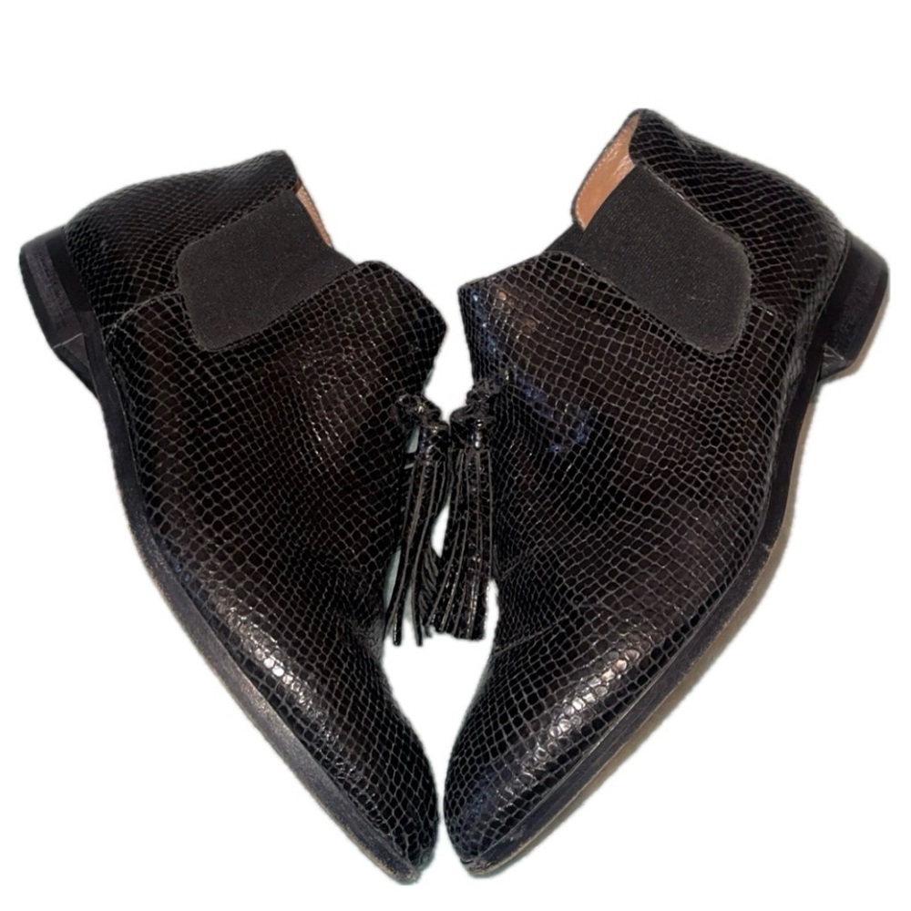 Emporio Armani Black Snakeskin Tassel Loafers Ankle Shoes Size 37 (US 7)